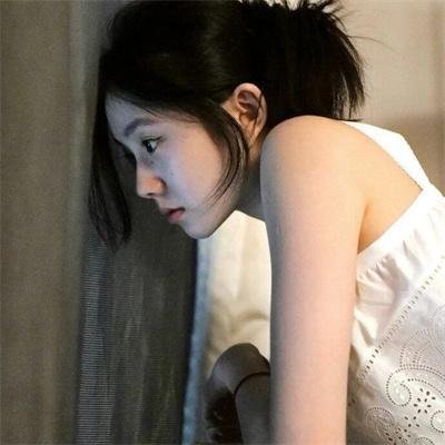 何班主和他的情人